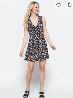 Sleeveless V-Neck Floral Mini Dress in Black and Pink